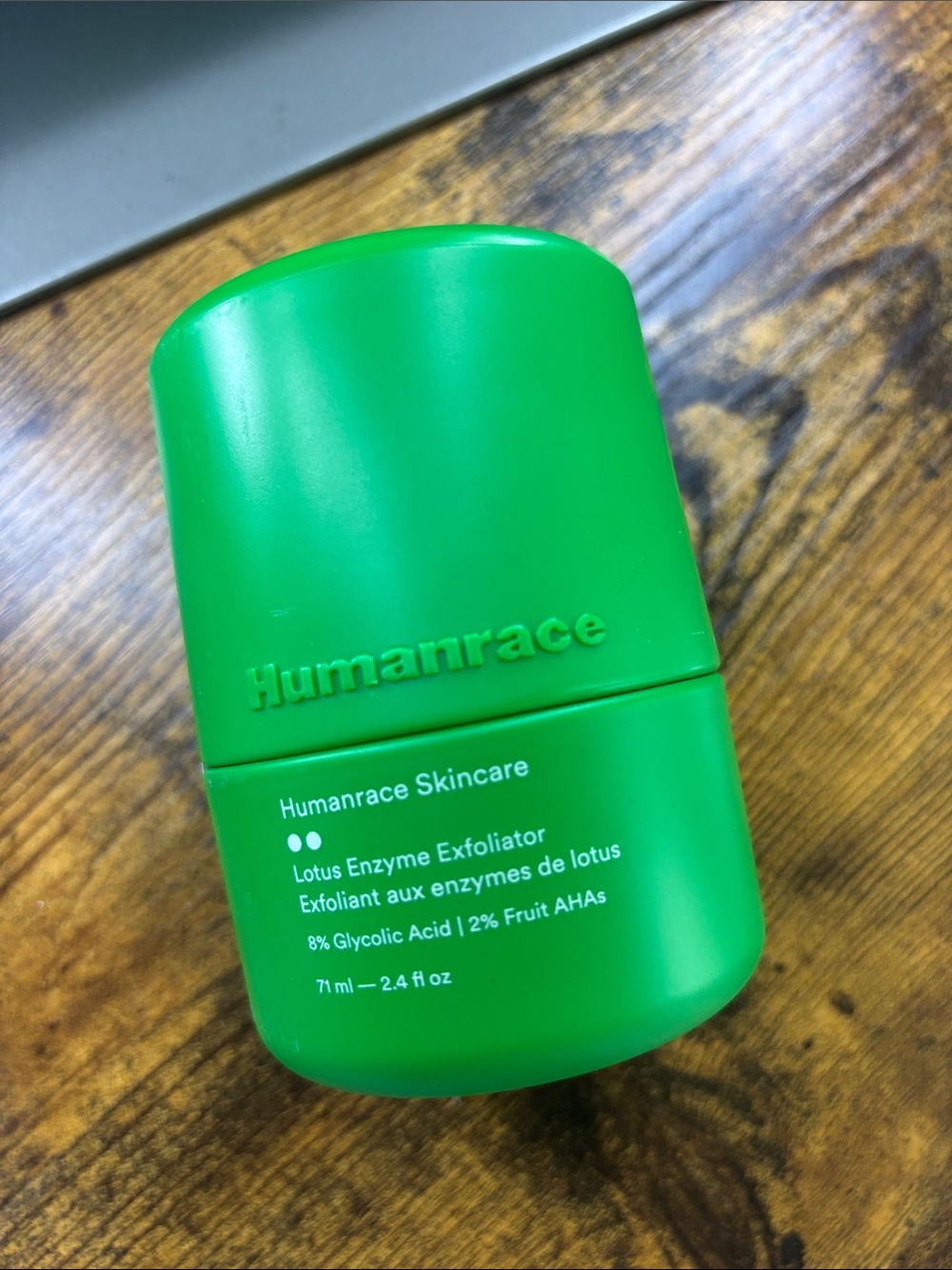 Lotus Enzyme Exfoliator — Bright Green Skin Peel